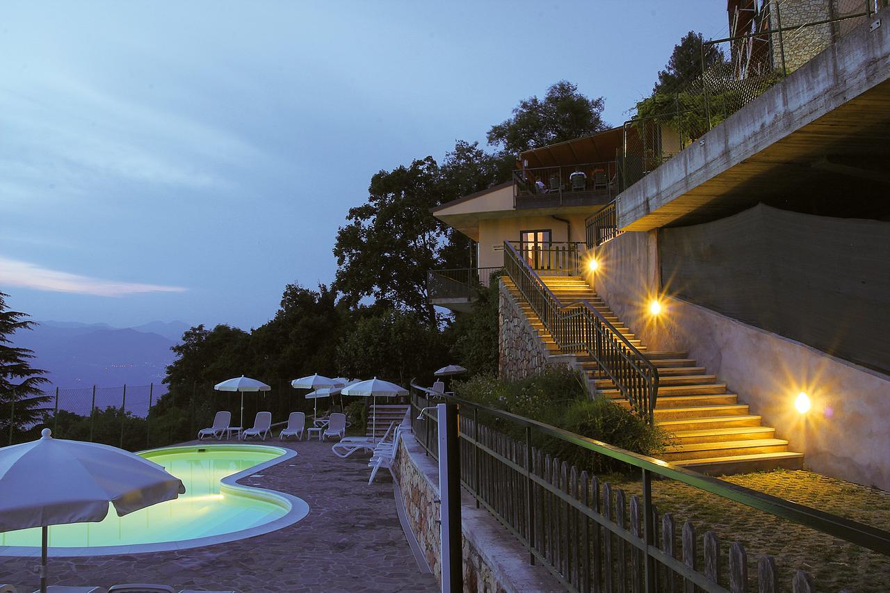 Hotel San Zeno San Zeno di Montagna Exterior foto