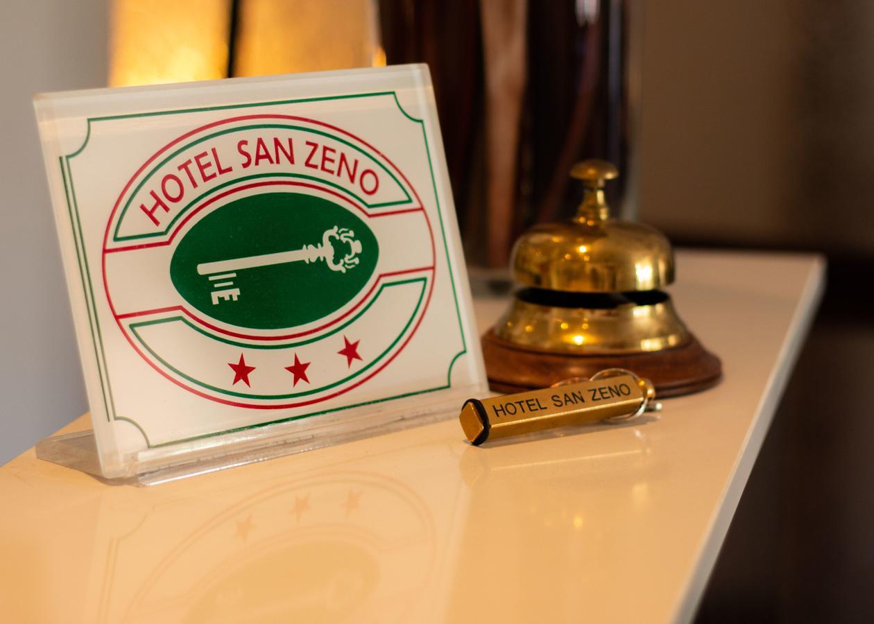 Hotel San Zeno San Zeno di Montagna Exterior foto